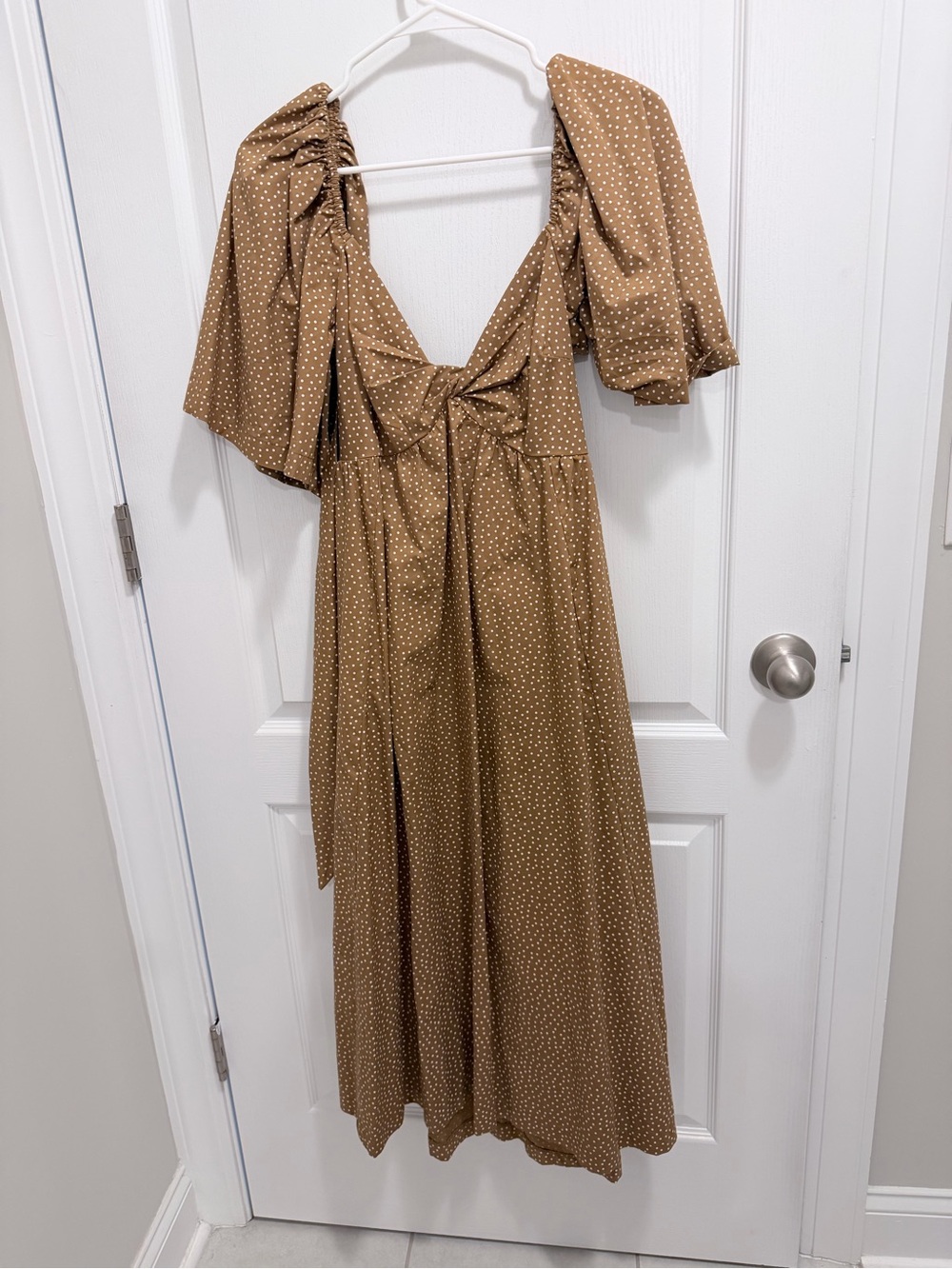 Abercrombie & Fitch Angel Sleeve Dress